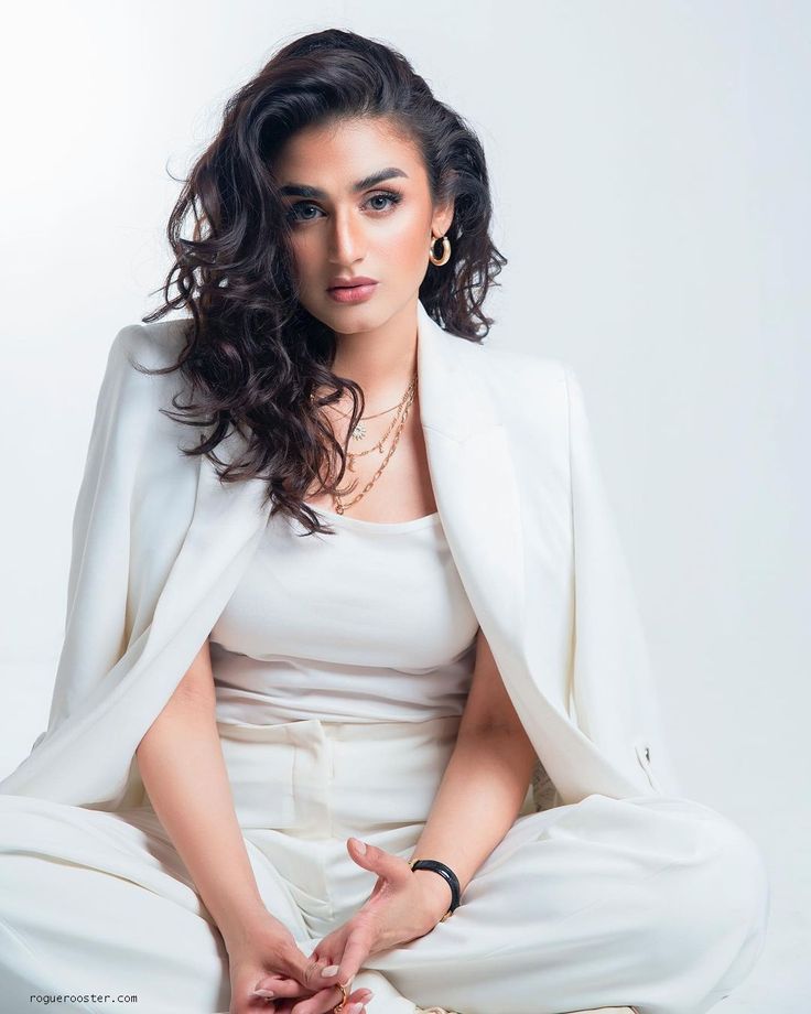 Hira Mani - Modeling